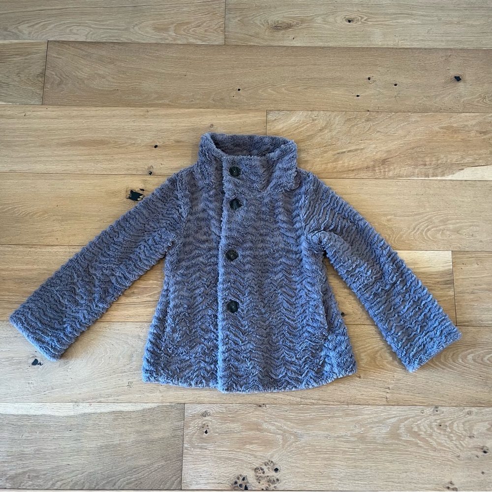 PATAGONIA Girls' Pelage Faux Fur Deep Pile Jacket girls large (12)